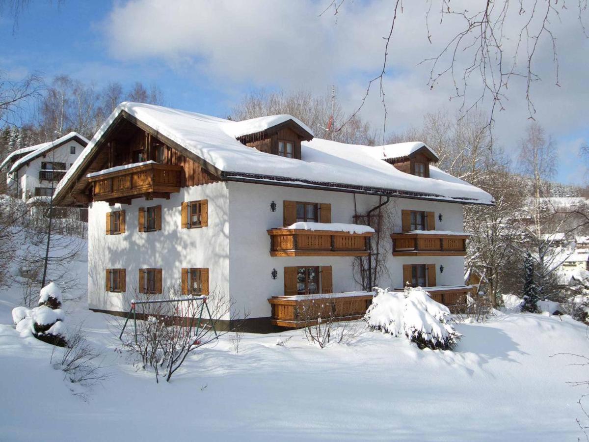 Ferienwohnungen Haus "Wildschuetz" Frauenau Exterior foto