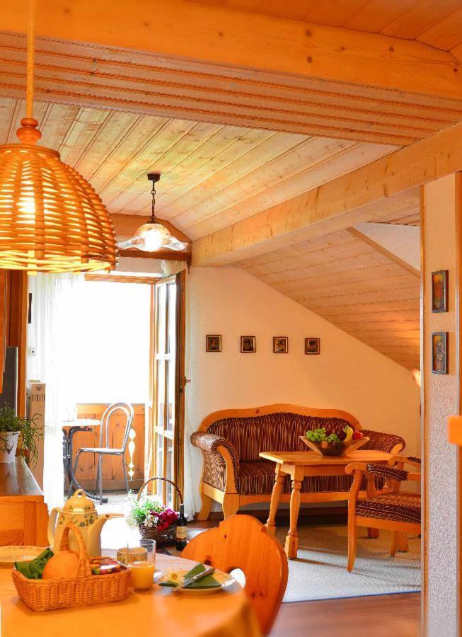 Ferienwohnungen Haus "Wildschuetz" Frauenau Exterior foto