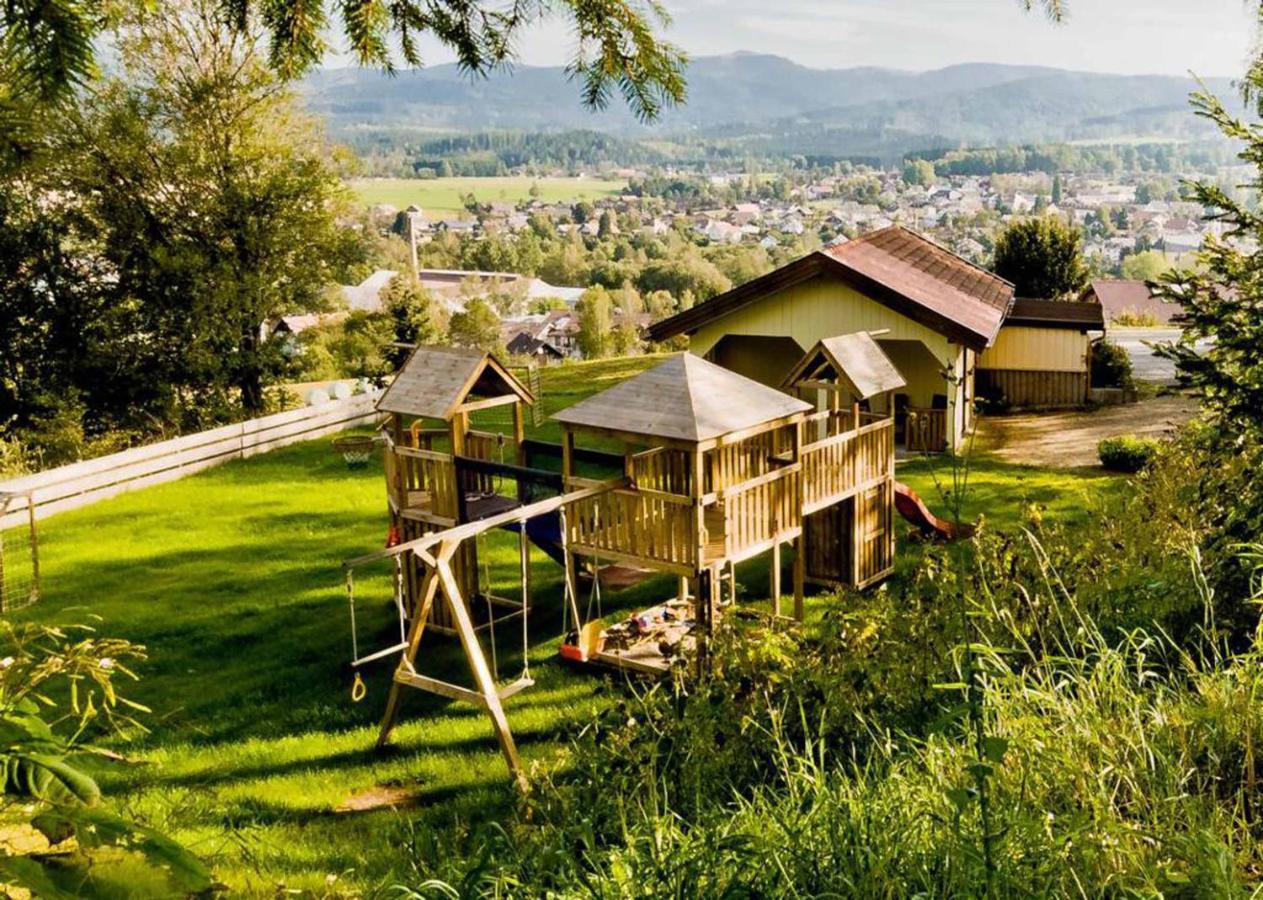 Ferienwohnungen Haus "Wildschuetz" Frauenau Exterior foto