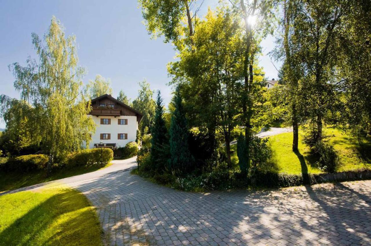Ferienwohnungen Haus "Wildschuetz" Frauenau Exterior foto